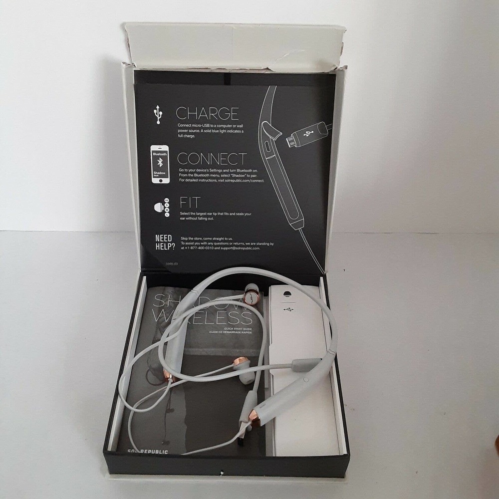 Sol Republic Shadow Wireless Head Set plus Ear tips,USB charge cable